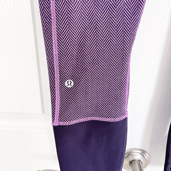 Lululemon Rebel Runner Crop - Picture 6 of 7